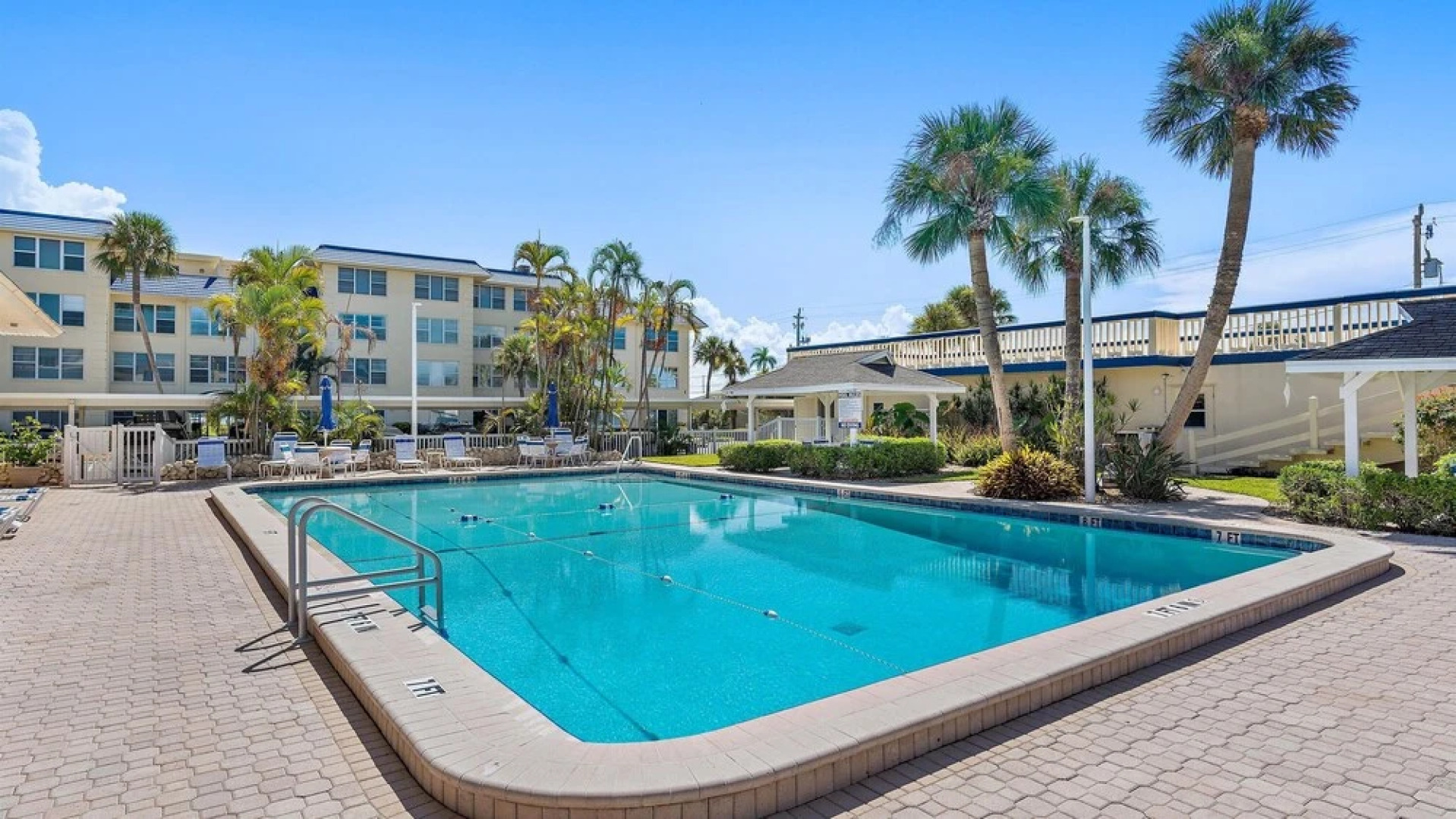 Beach Harbor Hideaway 1 Bedroom Condo by RedAwning