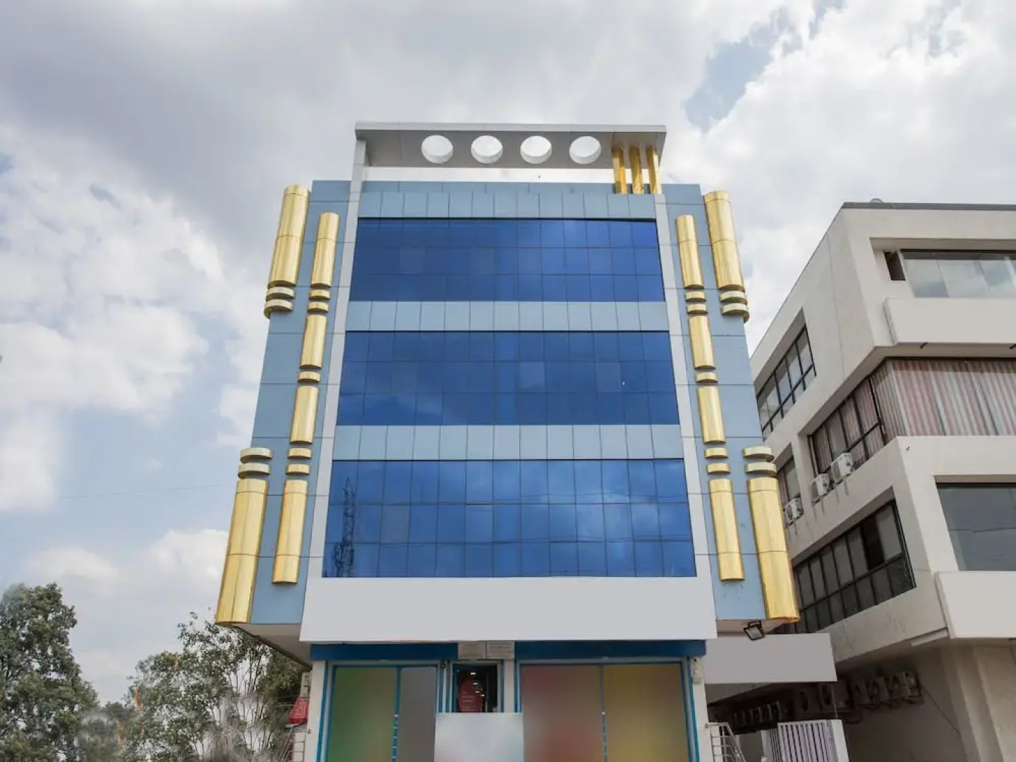 Hotel Relax Inn By OYO Rooms