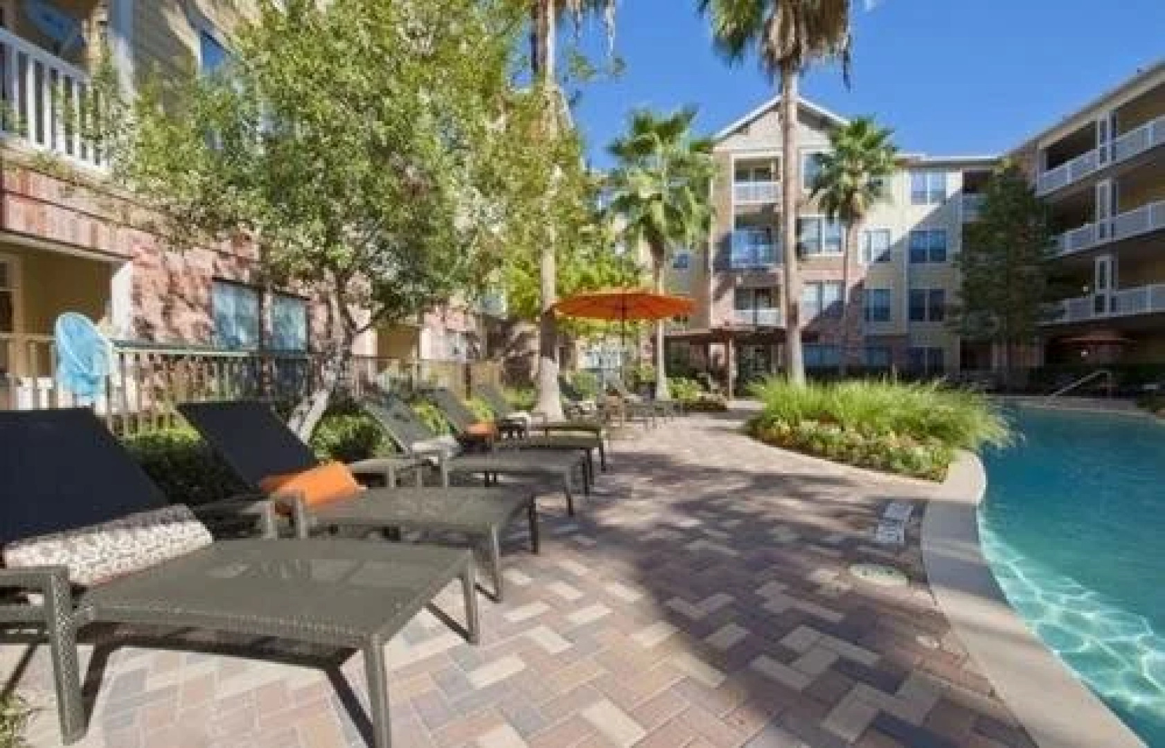 Resort Style Apt/Homes