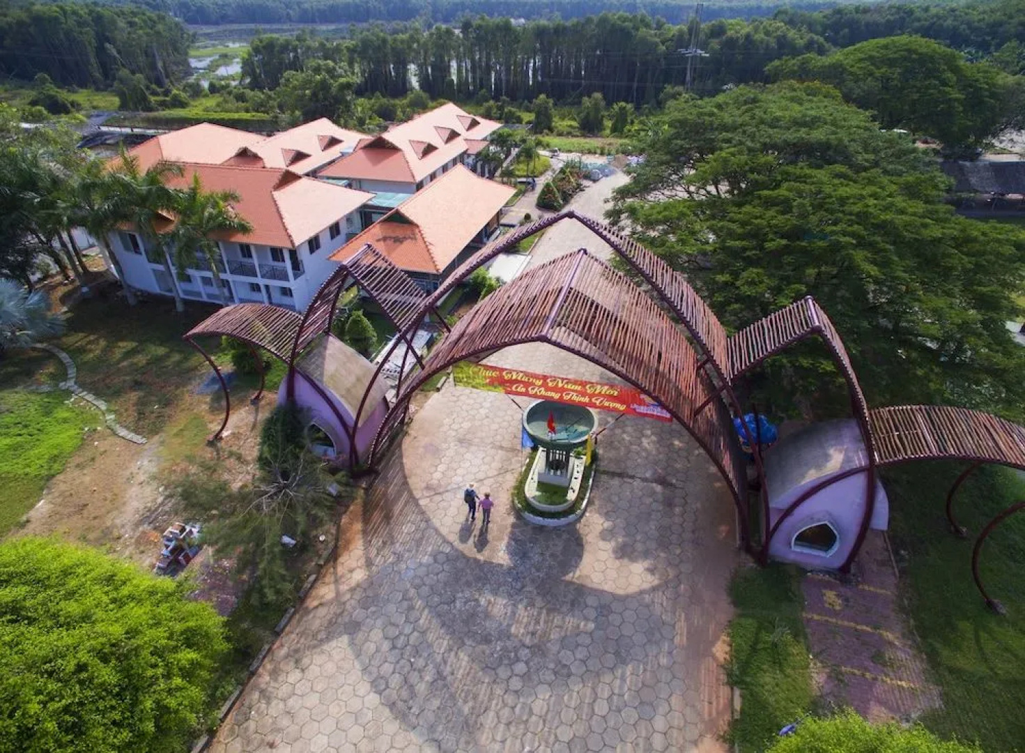 Lang Noi Tan Lap Hotel