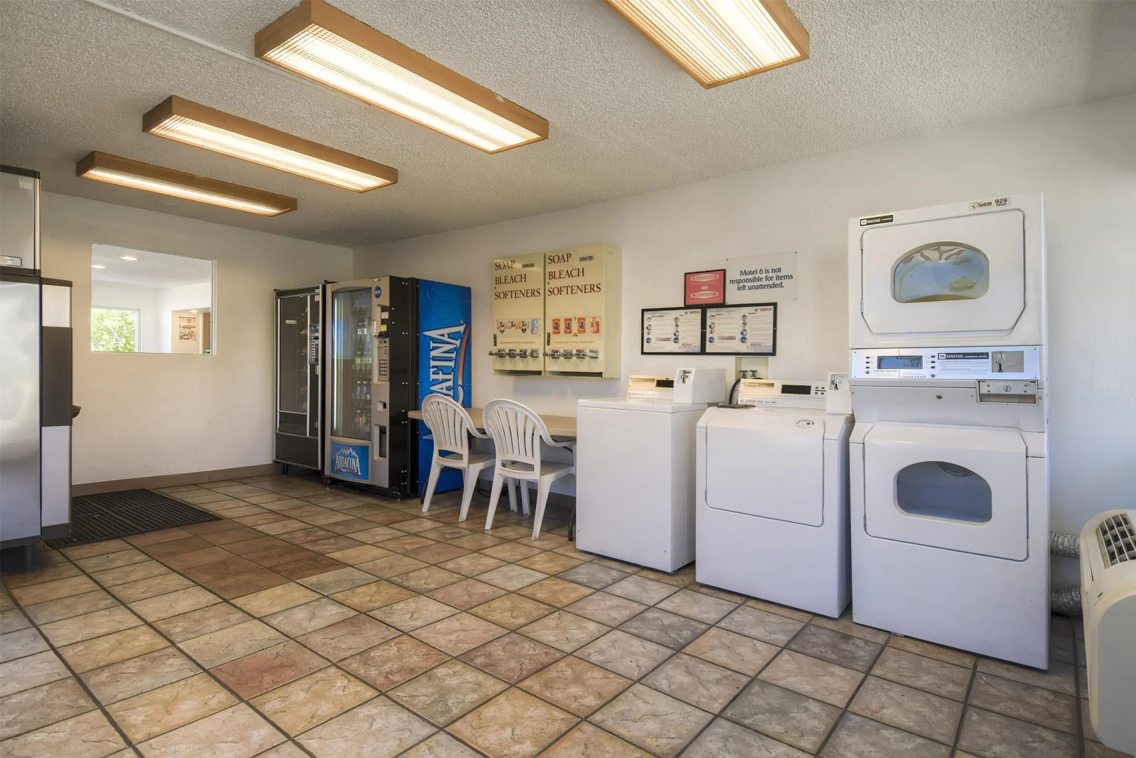 Motel 6 Las Vegas, NV – I-15 Stadium