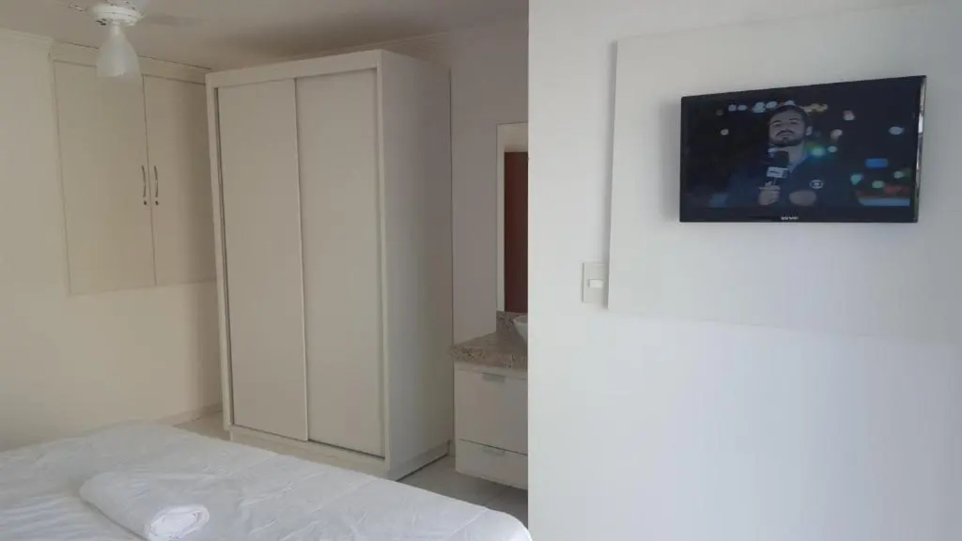 Condomínio Mar da Galiléia - Apto 27