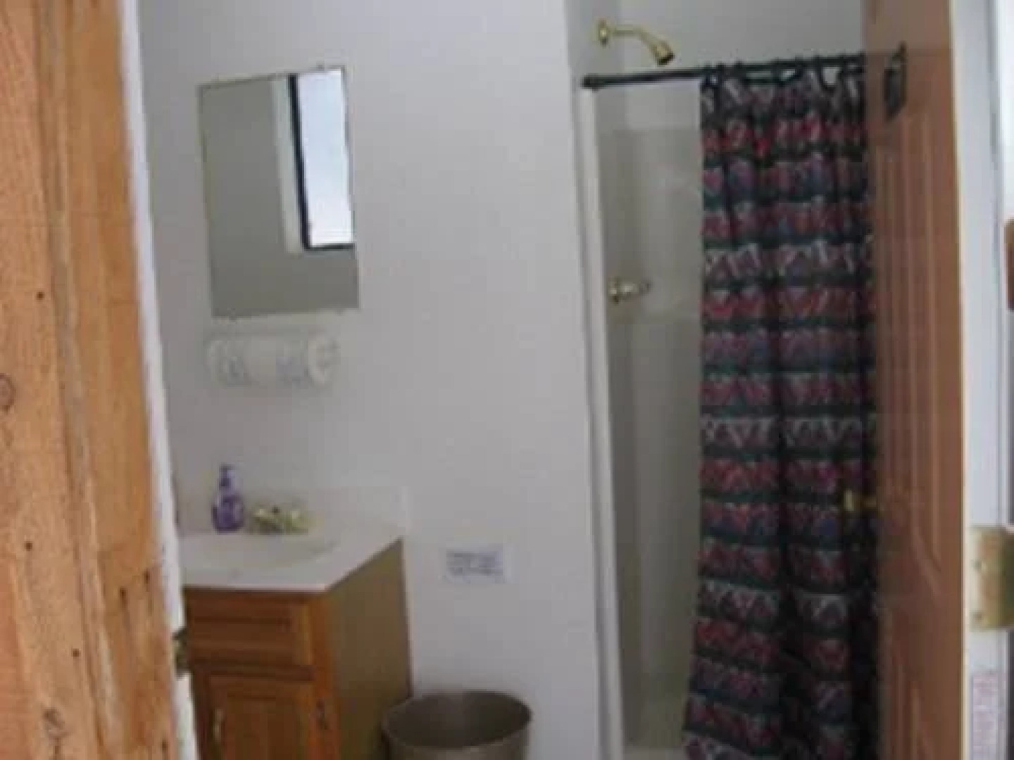 Abajo Haven Guest Cabins