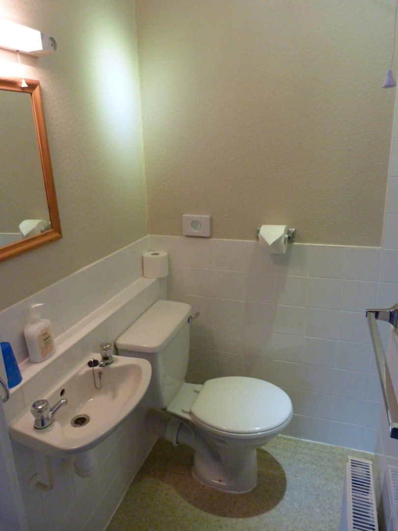 Castleneuk Guest House