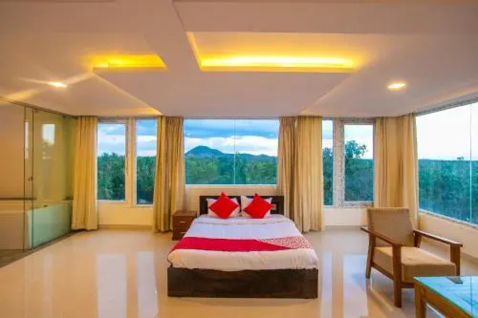 OYO 24065 Midway Mysore