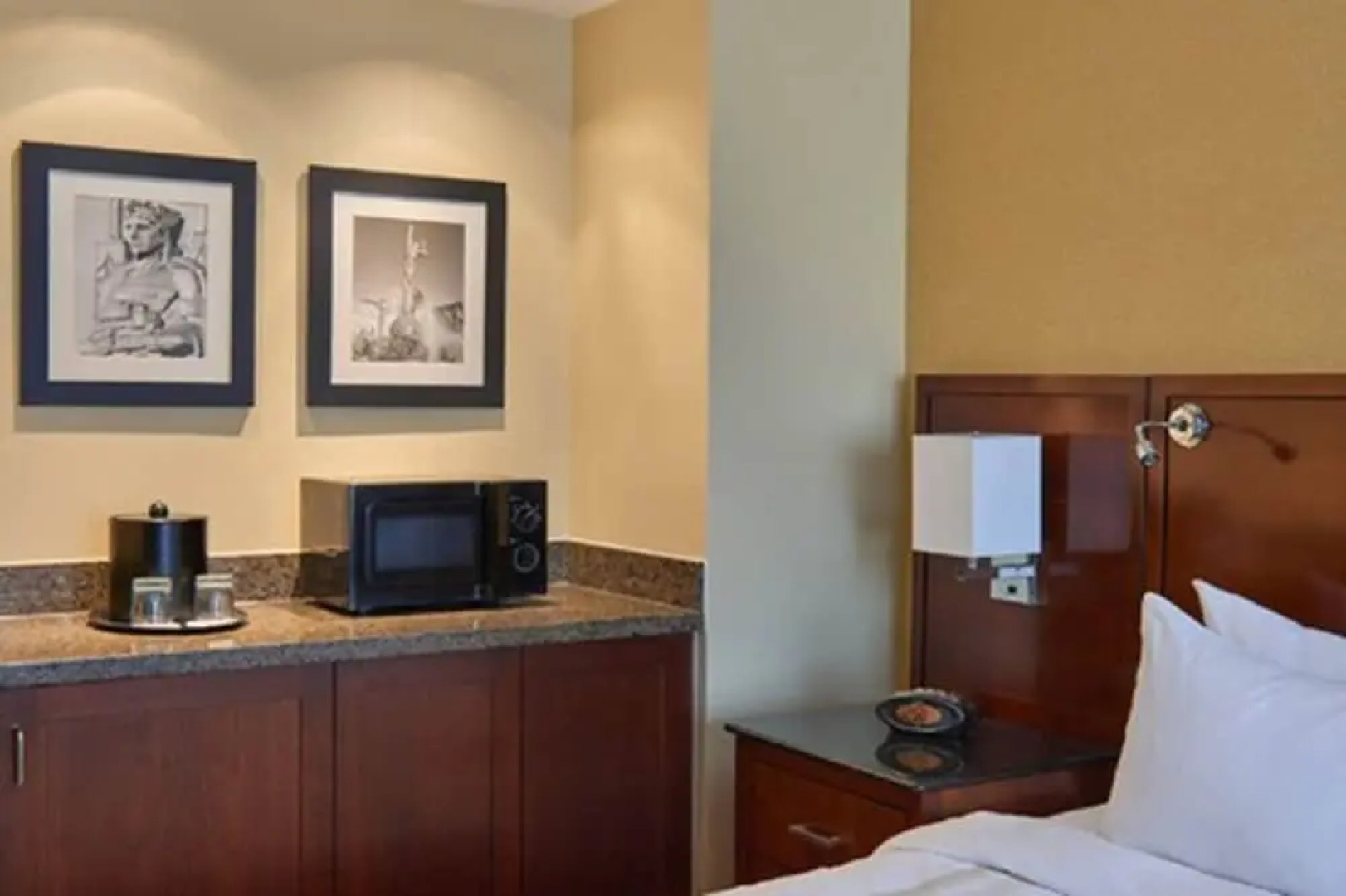 Cleveland Airport Marriott