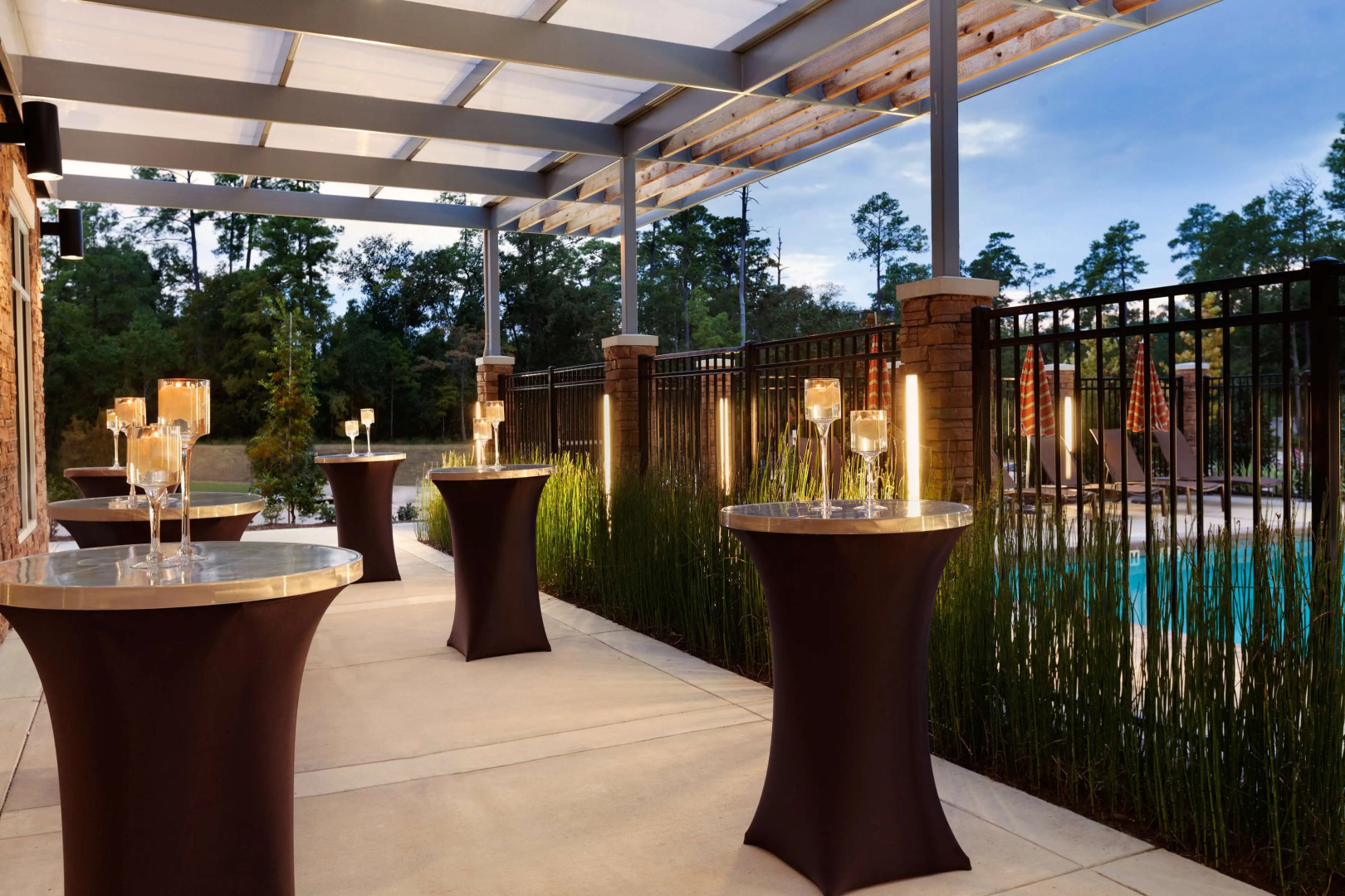 Hyatt Place Houston / The Woodlands