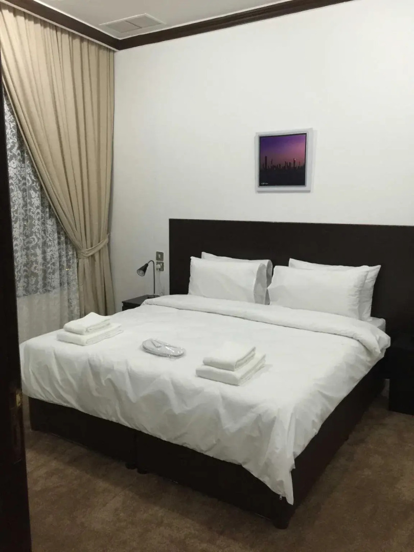 The Gulf Hotel Flats Est