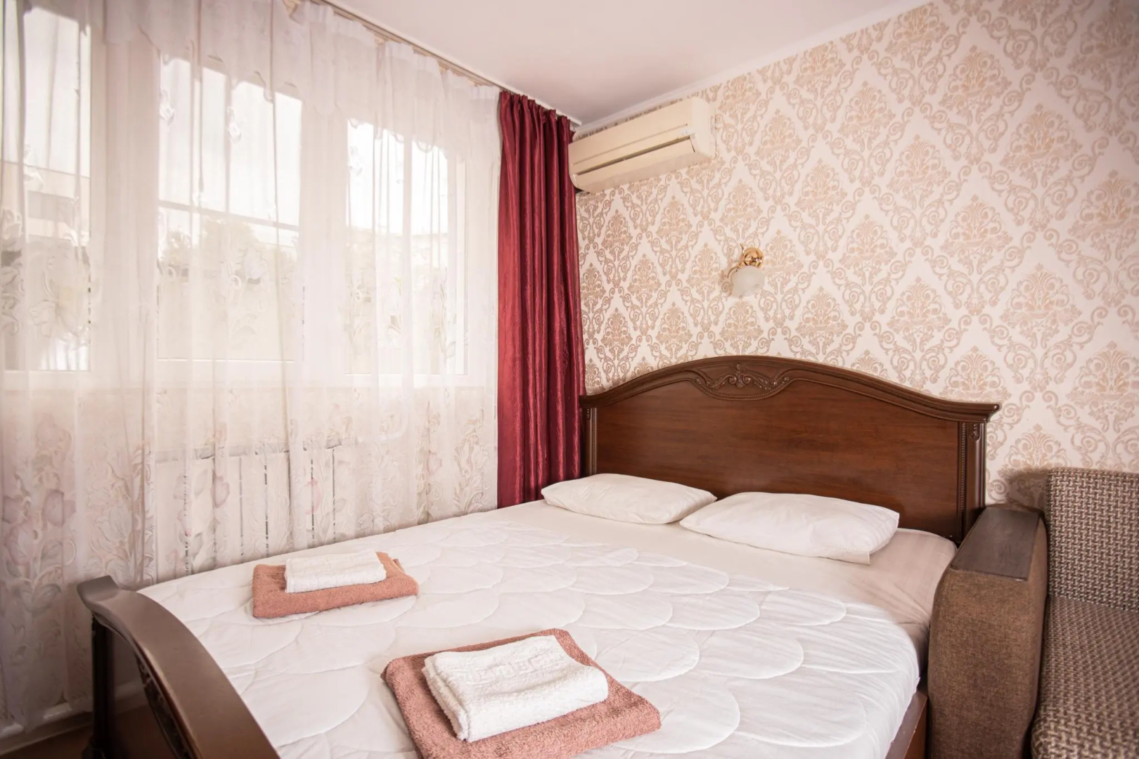 Olesya Guest House