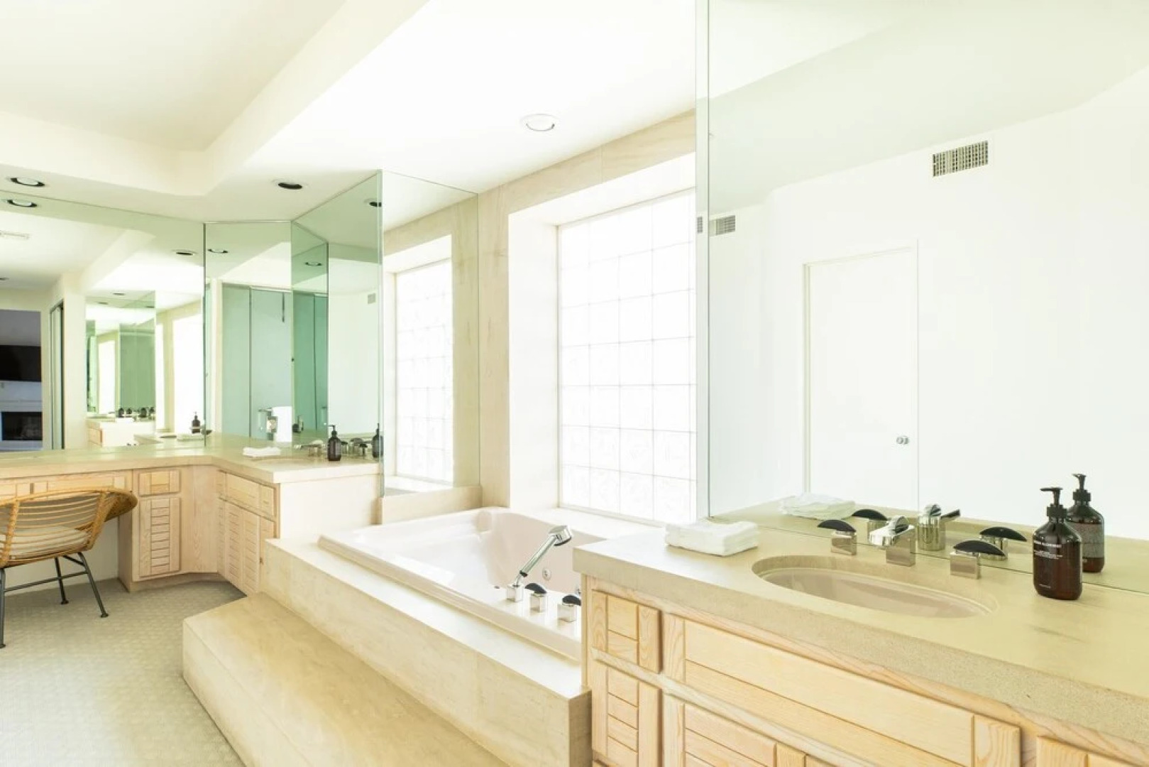 Ferdinand by AvantStay