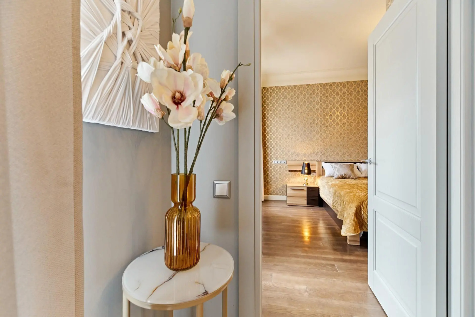 Критик Отдыхает Апартаменты на Итальянской