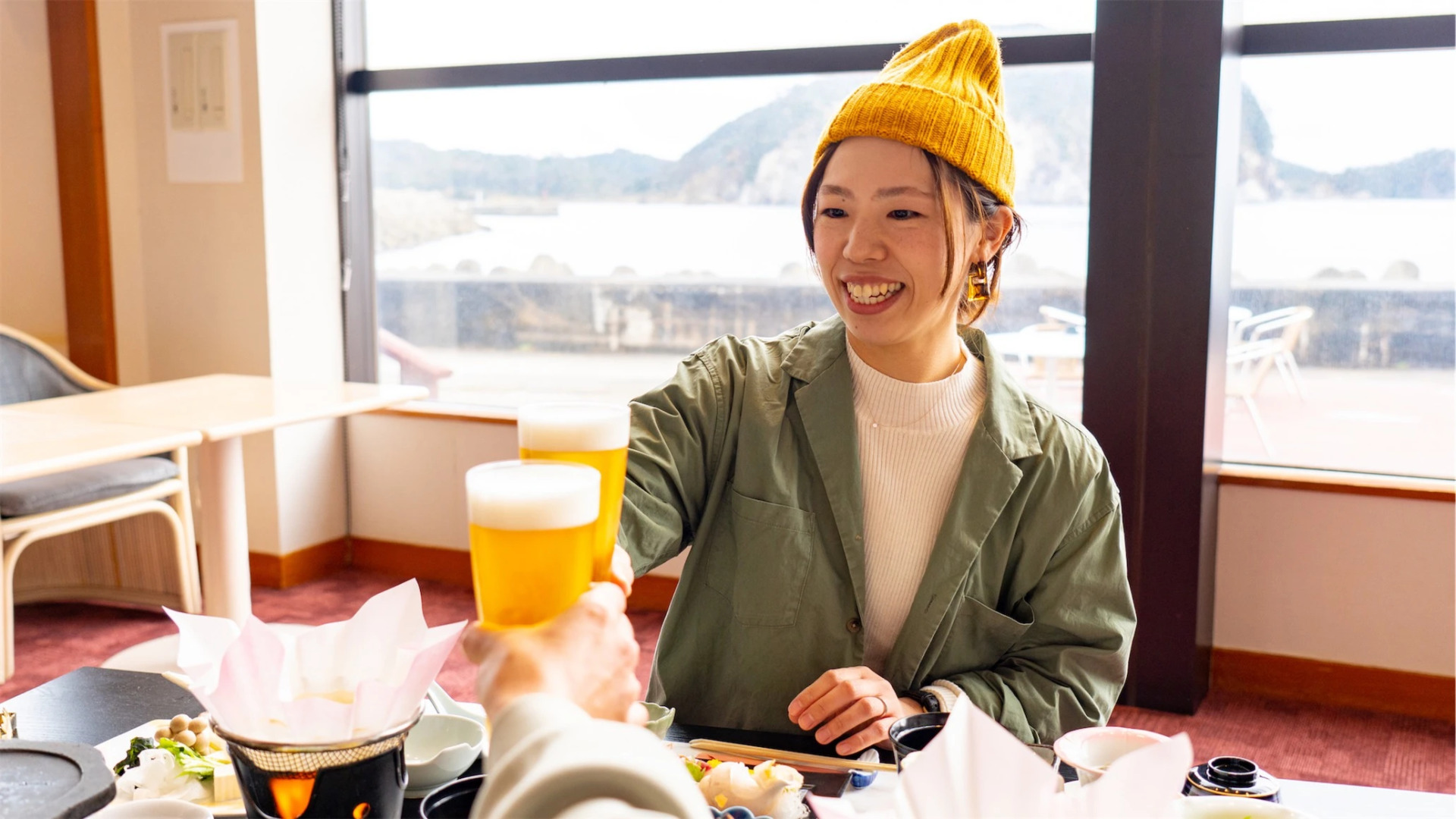 Shima no Hikari ga Ayanasu Uminoyado Hagoromosou