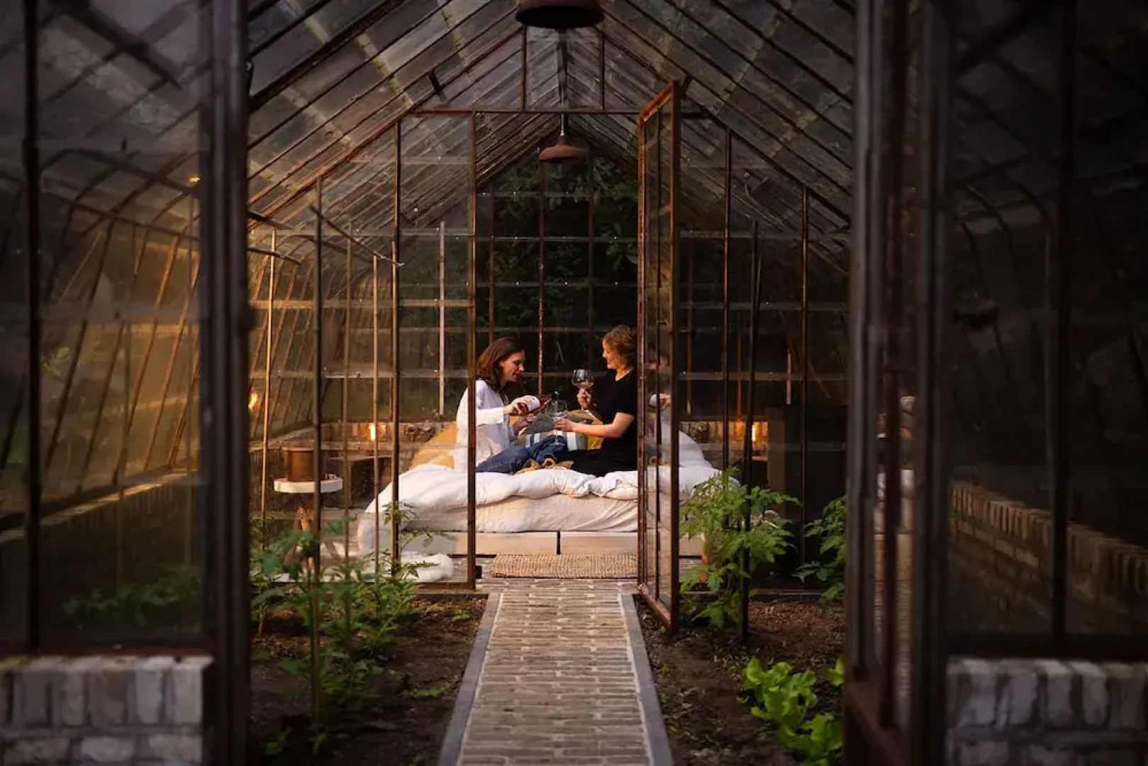 La Petite For t Antique Countryside Greenhouse