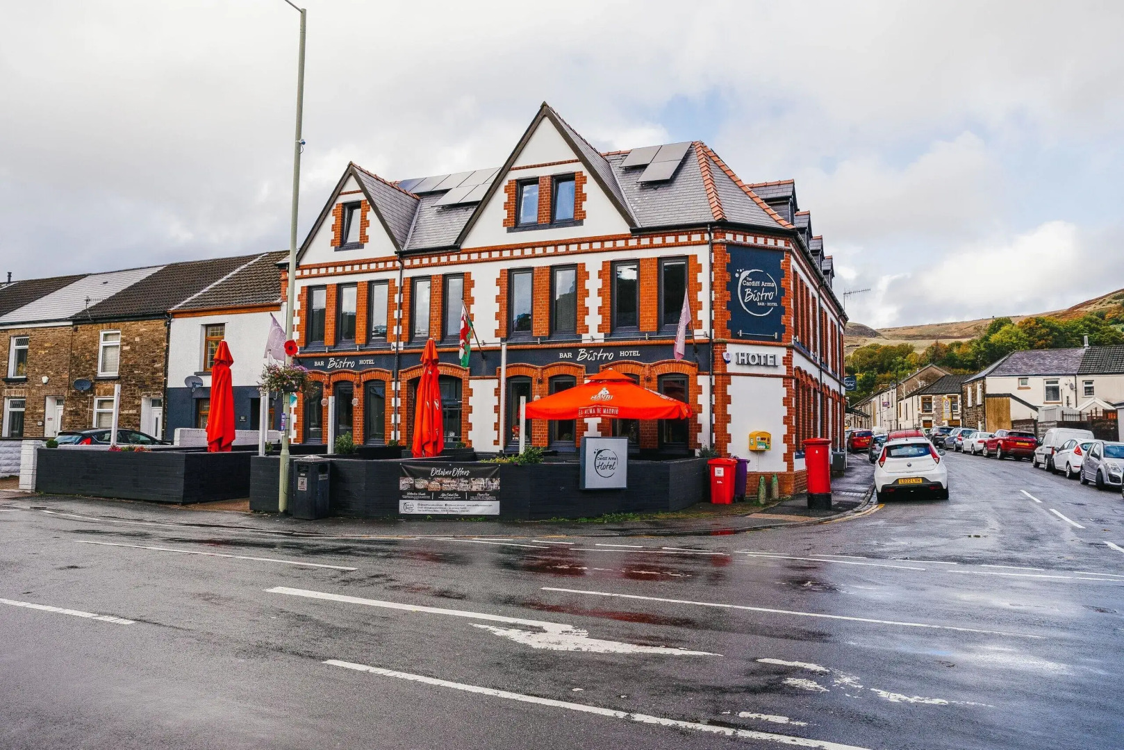 Cardiff Arms Bistro and Hotel