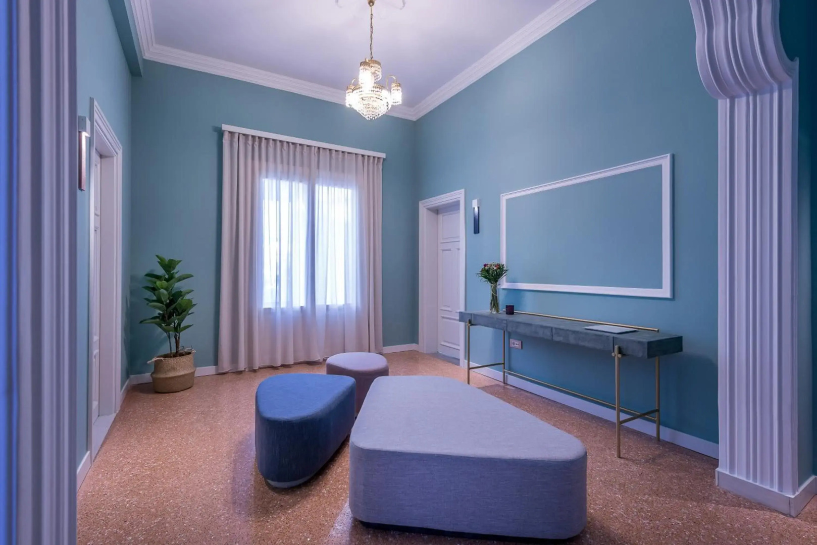 Lestel Boutique Suites