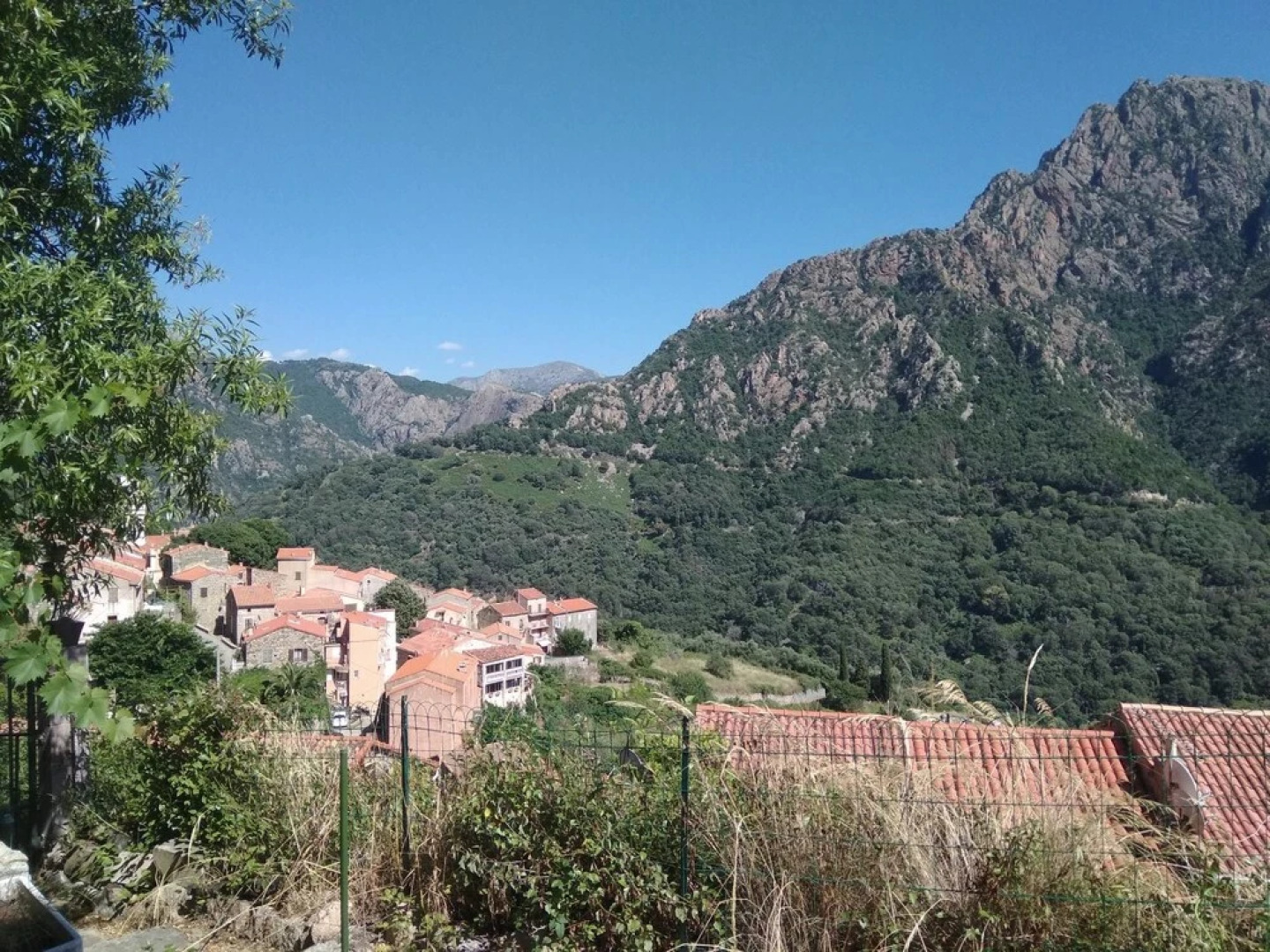 Studio in Ota, With Wonderful Mountain View, Furnished Terrace and Wif