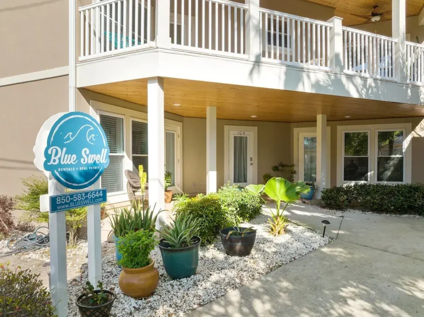 104 Derondo St - Cs the Day