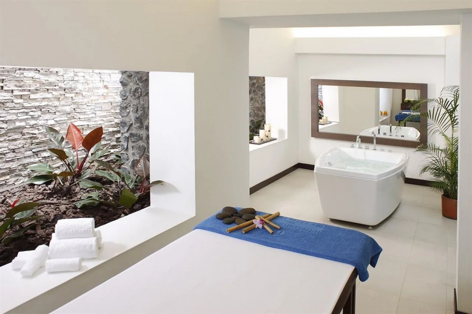 InterContinental Cali by IHG