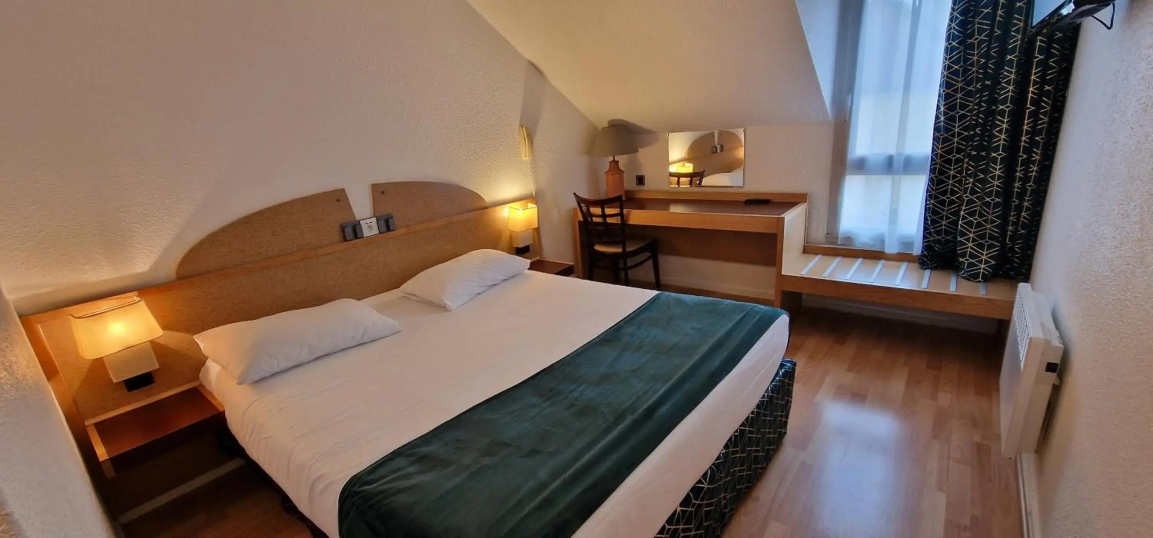 Kyriad Direct Arpajon