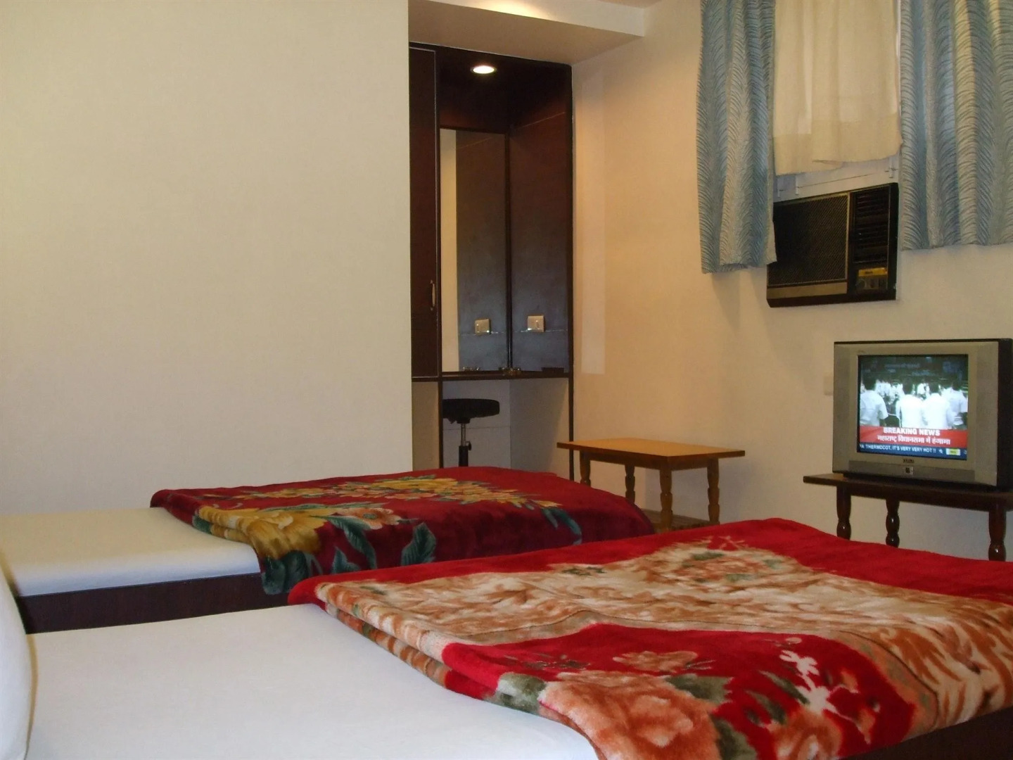 Hotel Samrat