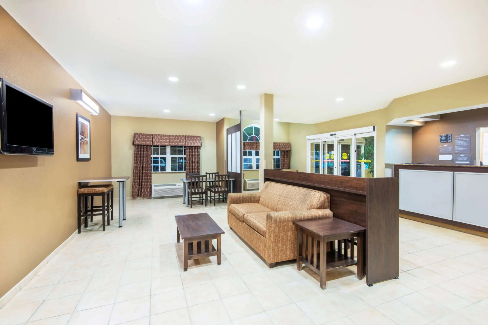 Microtel Inn & Suites by Wyndham Montgomery