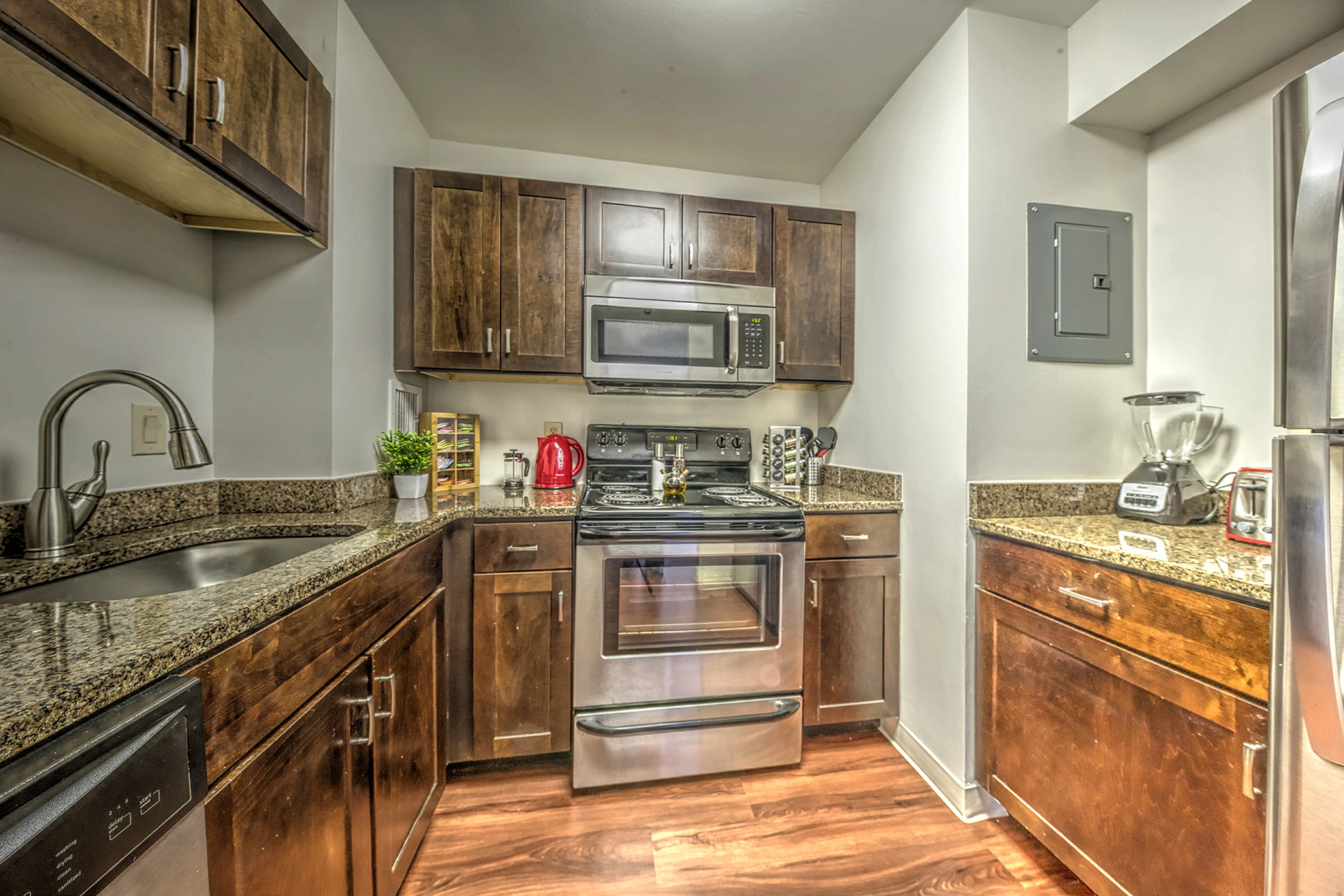 Boston Back Bay Gorgeous Apt with fast wifi and great extras!