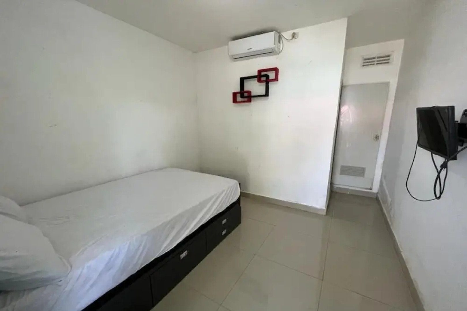Hotel O Aero Kost Bu Lisa Syariah Near Pasar Tradisional Lawang