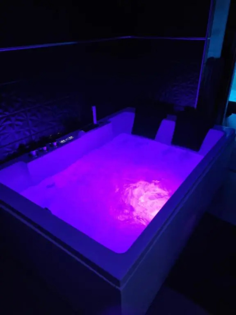 Appart SPA 89 (Adults Only)