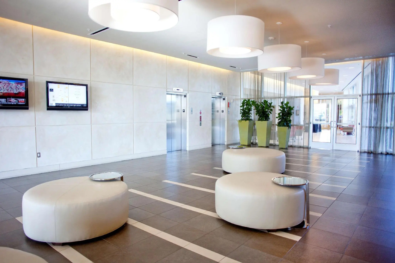 I Hotel And Illinois Conference Center