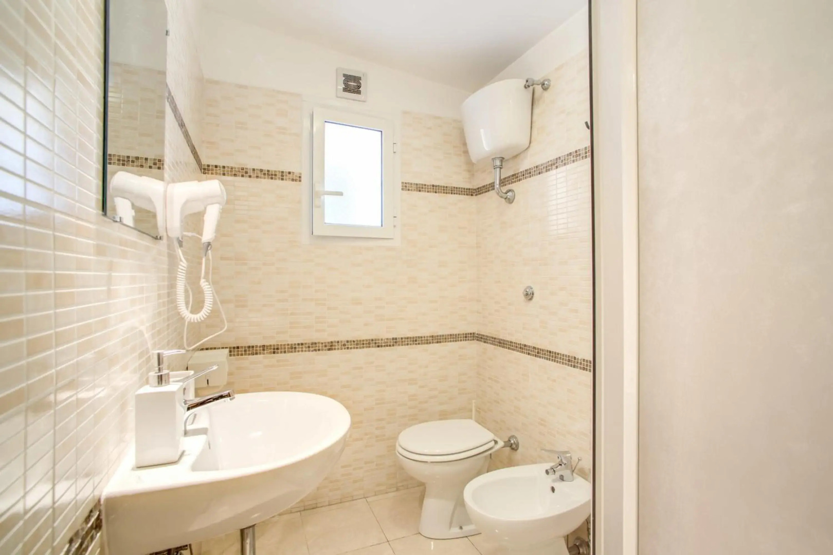 Hotel Mosaic Central Rome