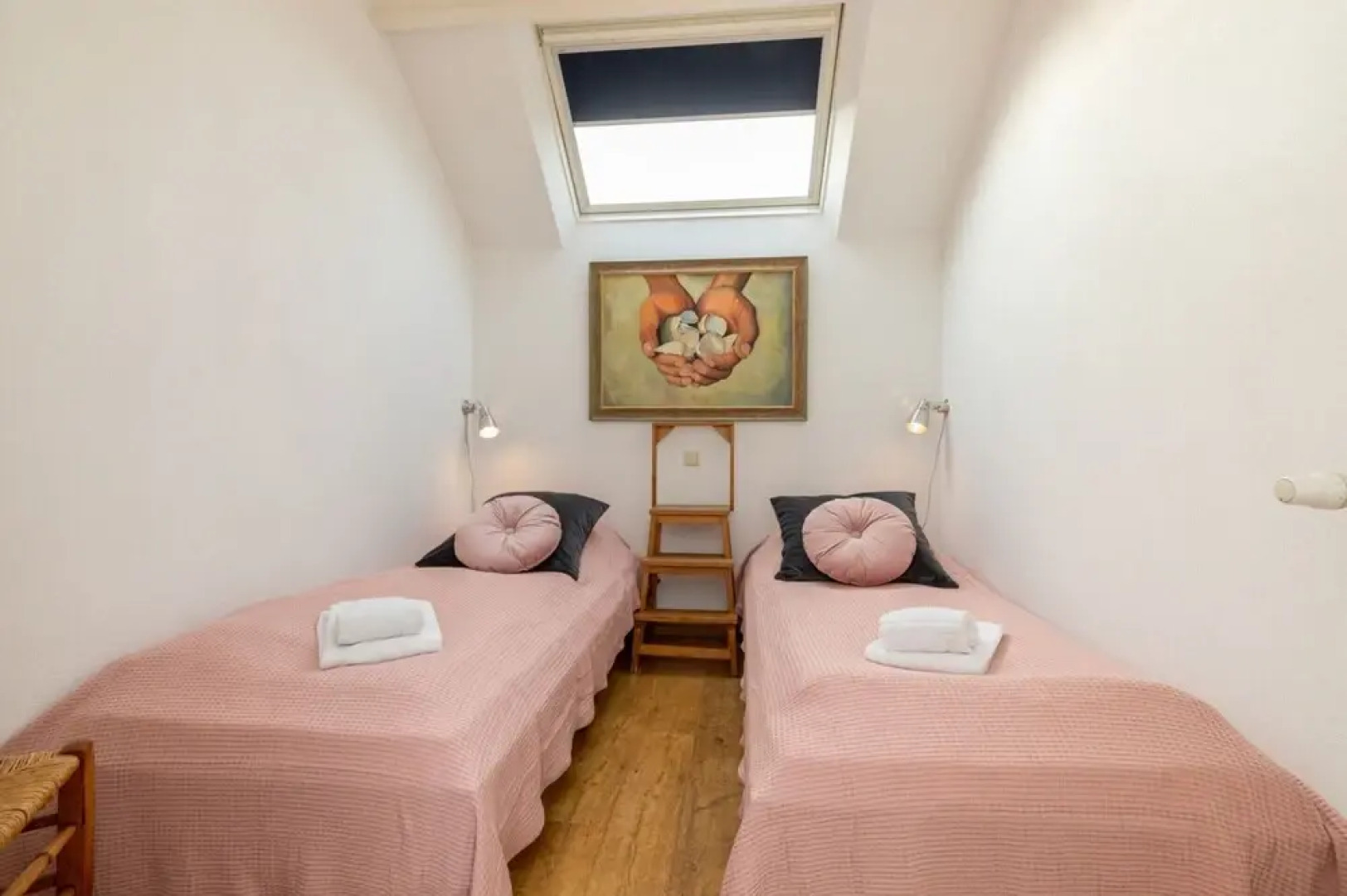 Bright Apartment Near Beach