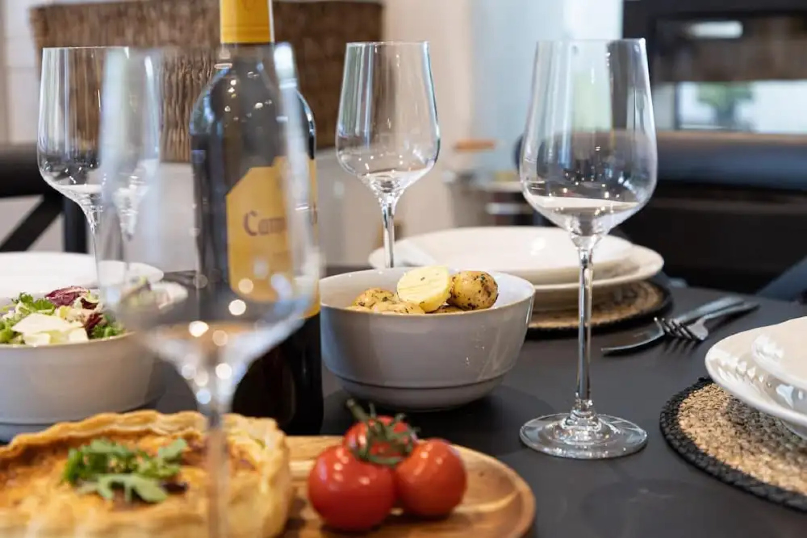 Bramblewood - Cosy Chic hot tub Close to Beach