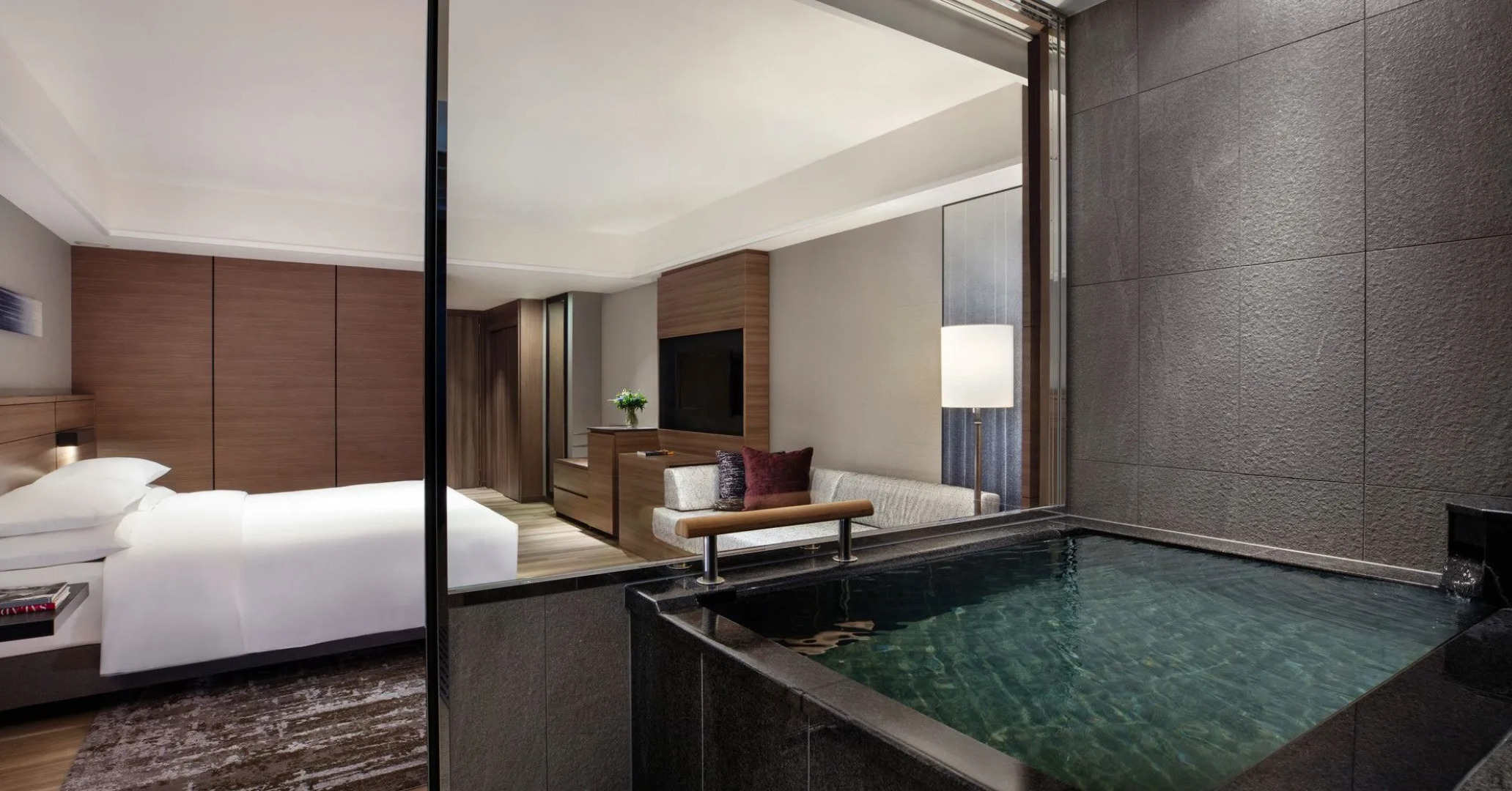 Отель Nanki-Shirahama Marriott