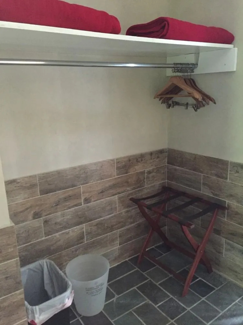 Hampton's Vacation Inn