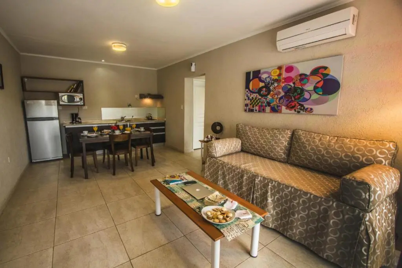 Blackstone Apart Boutique