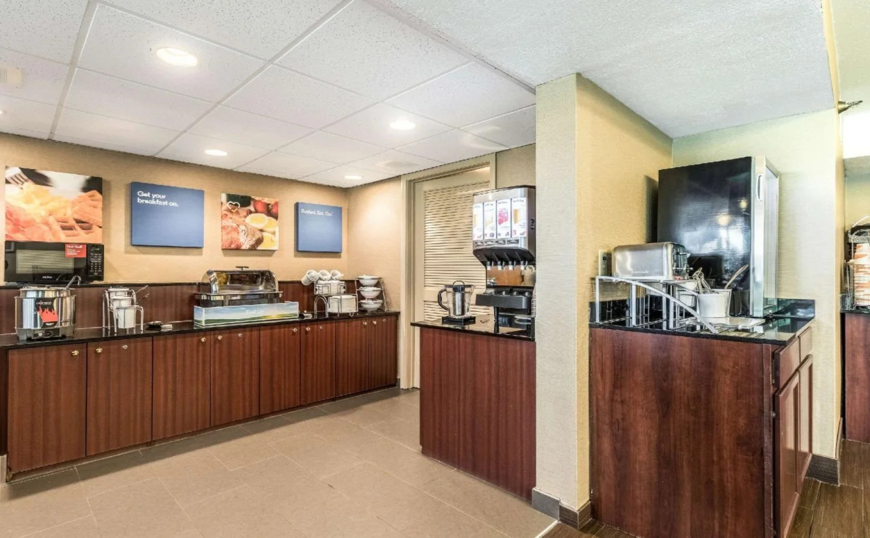 Comfort Inn Lansing West