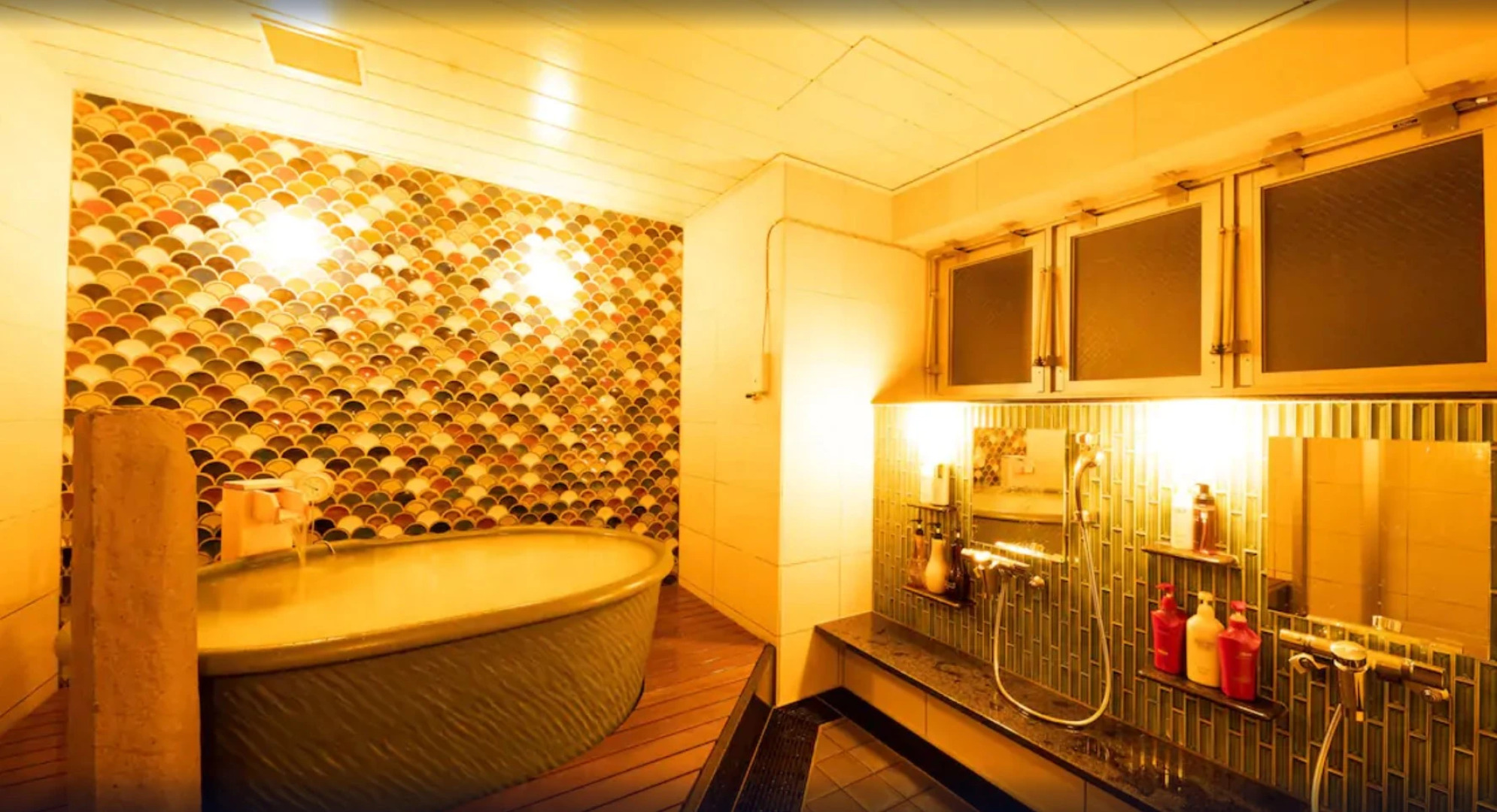 Global Cabin Yokohama Chukagai