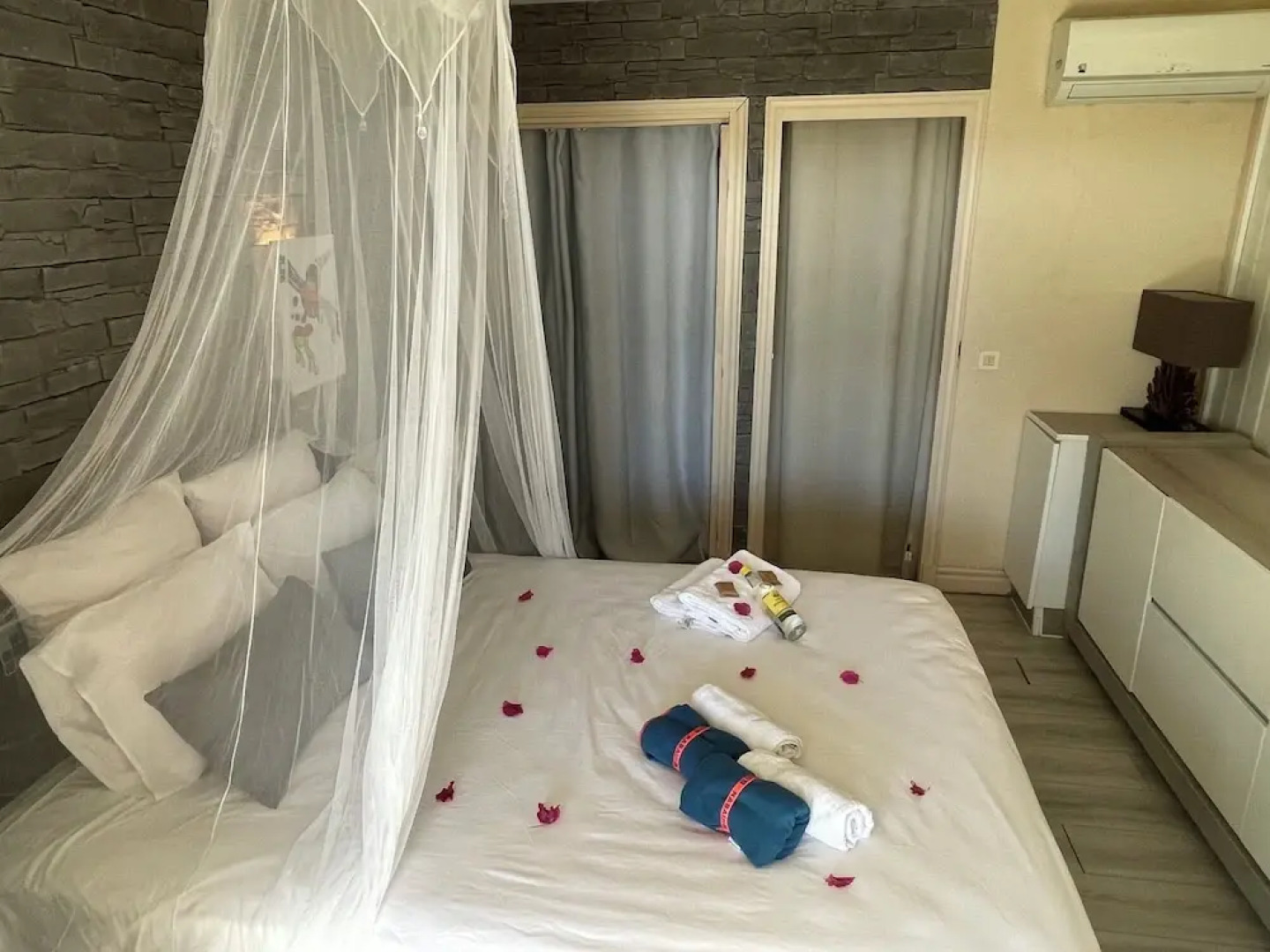 Anse des Rochers Beach & Pool Resort