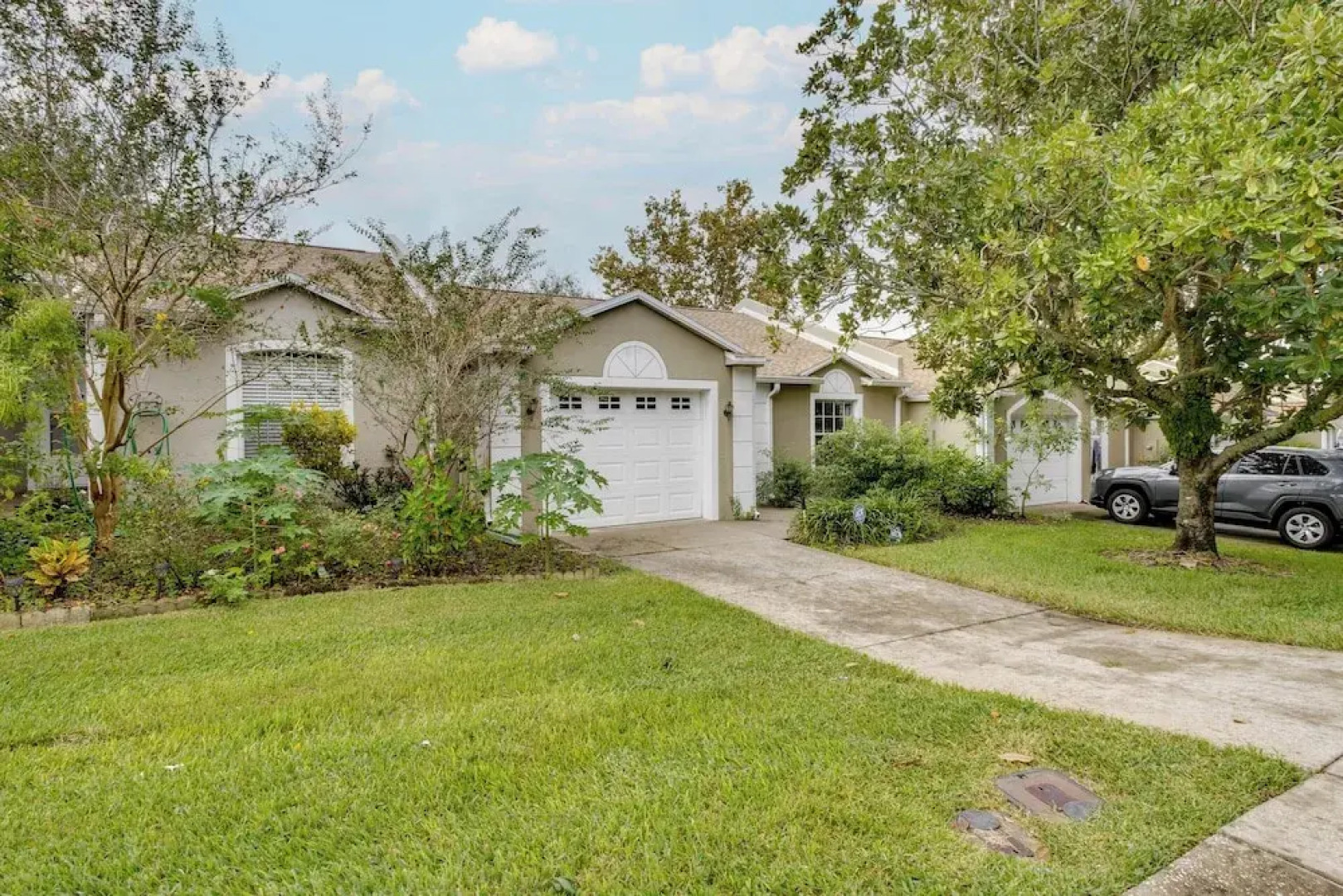 20 Mi to Disney: Condo w/ Pool Access in Clermont!