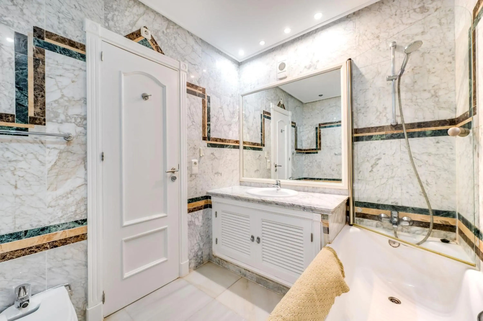 Dominion Beach Apartment