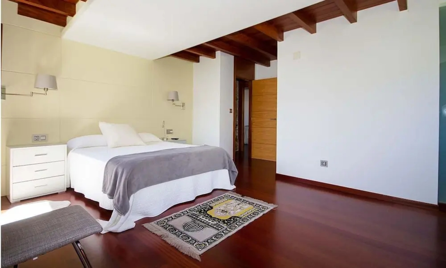 House - 3 Bedrooms - 107757