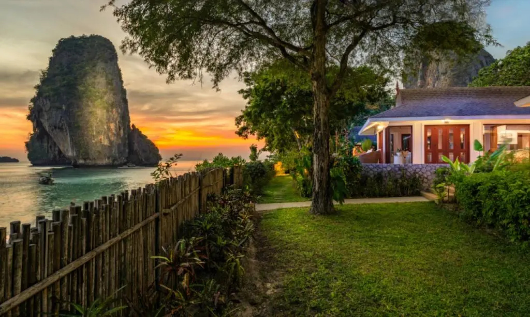 Villa Macaque and Villa Languor