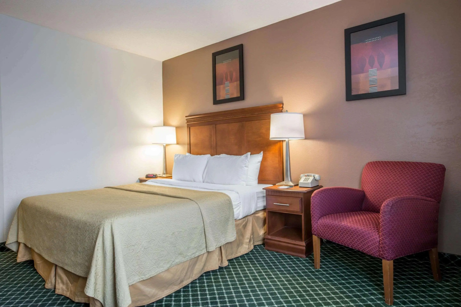 Quality Inn Colchester - Burlington