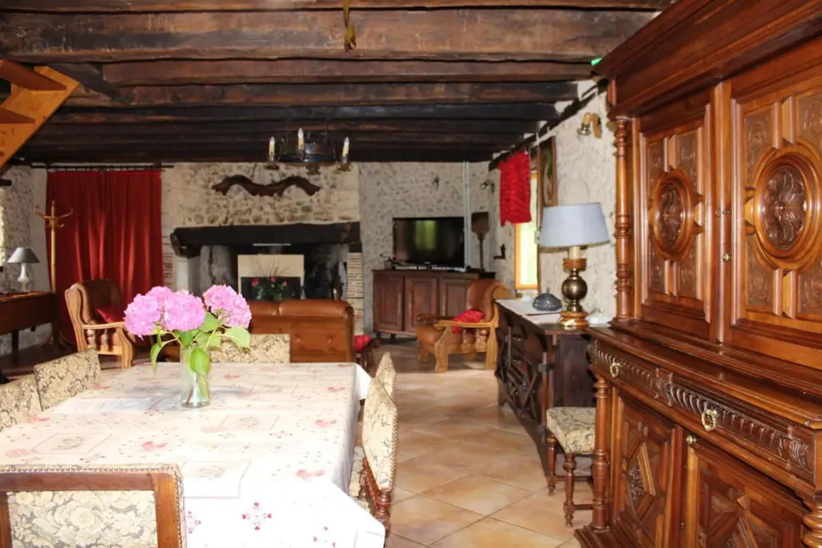 House With 2 Bedrooms in Eyliac, With Private Pool and Enclosed Garden
