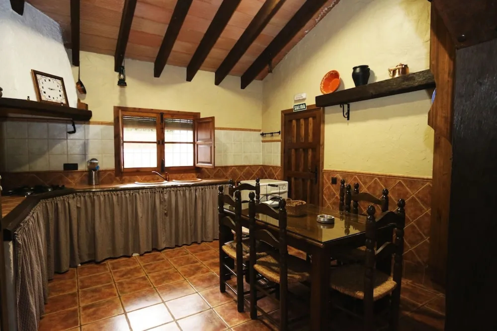 House With 6 Bedrooms in Villanueva del Trabuco, With Wonderful Mounta