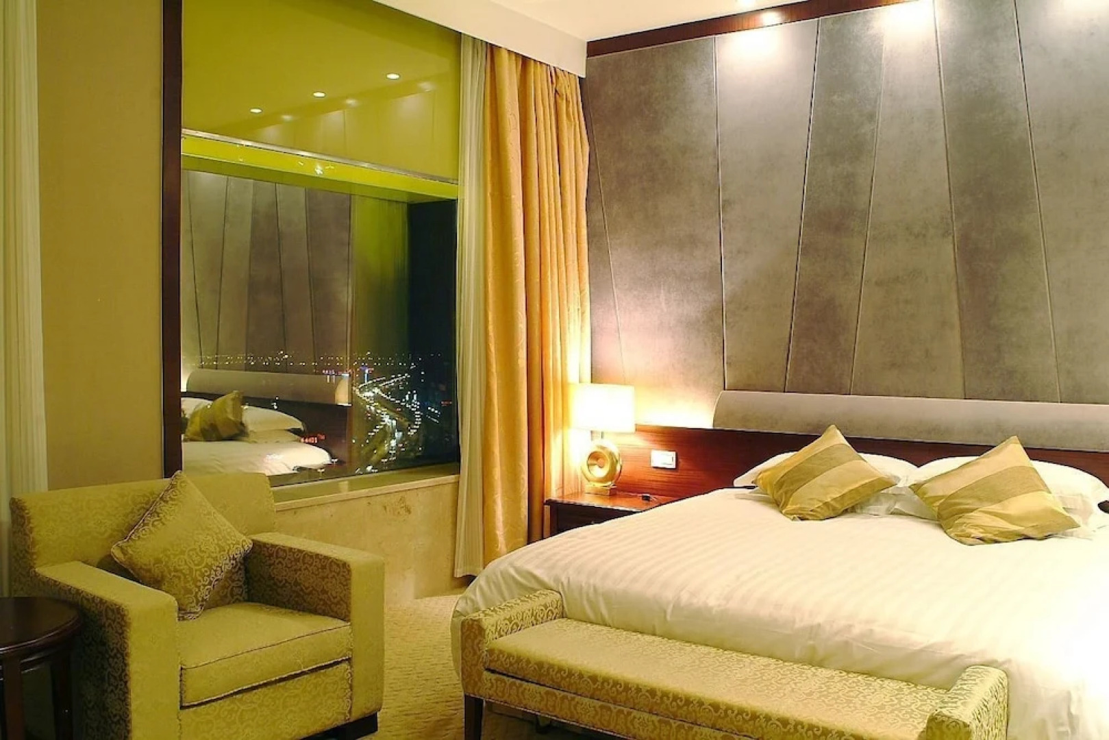 New Century Hotel Yangzhou