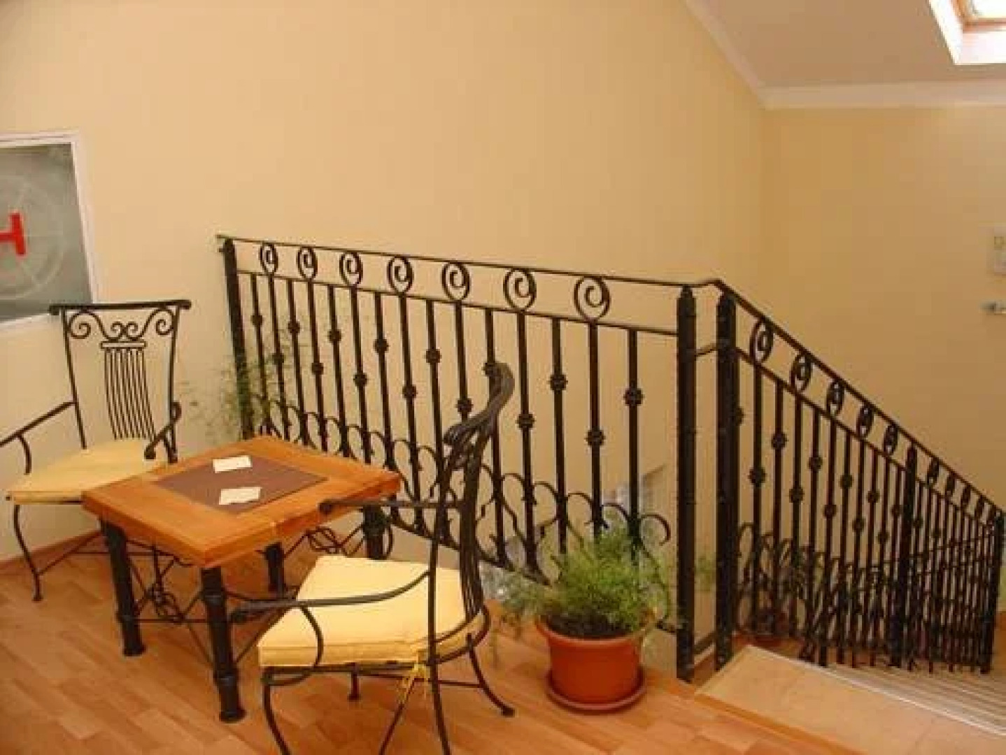 Pension Floare de Colti