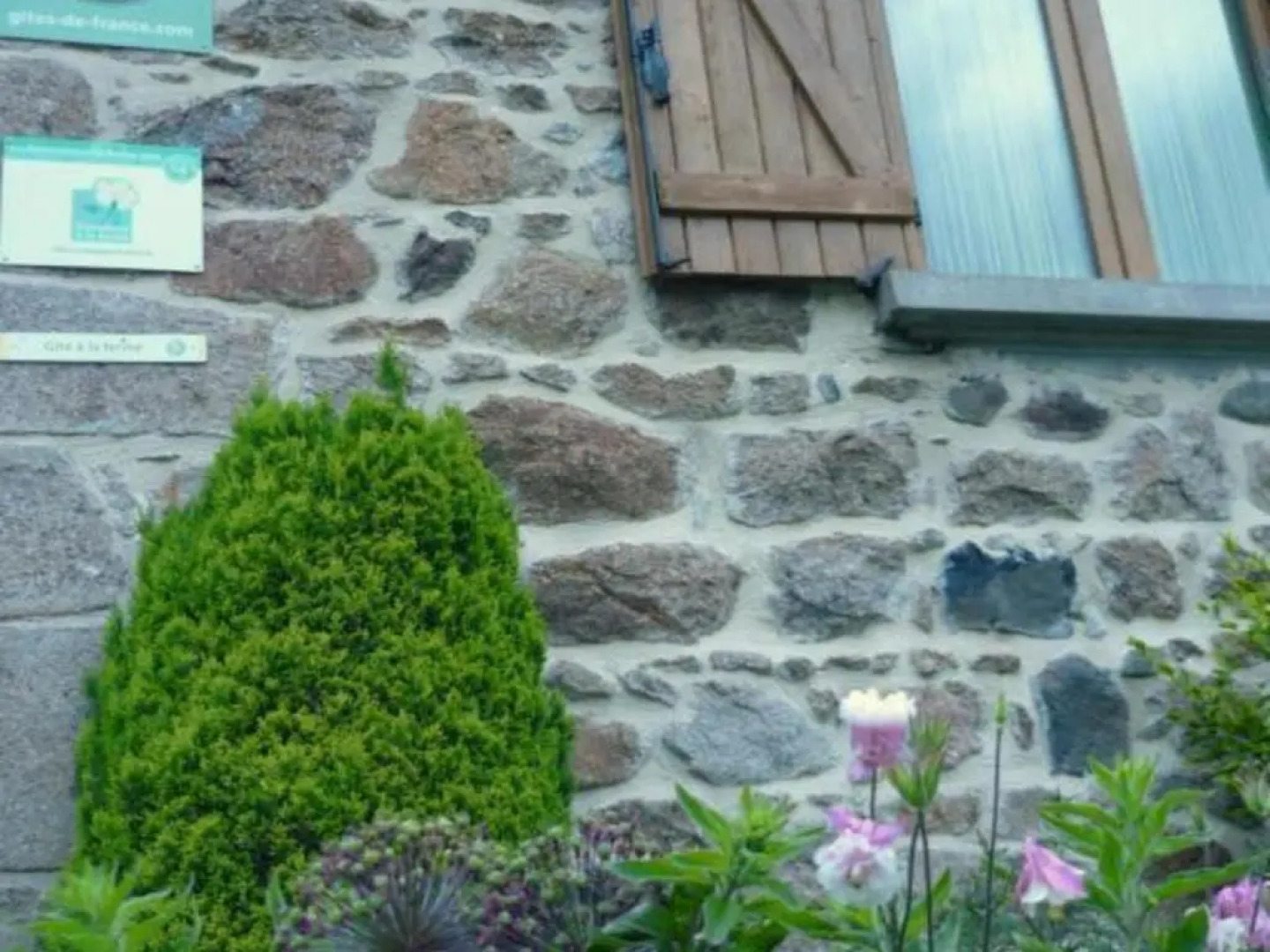 Gîte Sauvain, 4 pièces, 6 personnes - FR-1-496-94