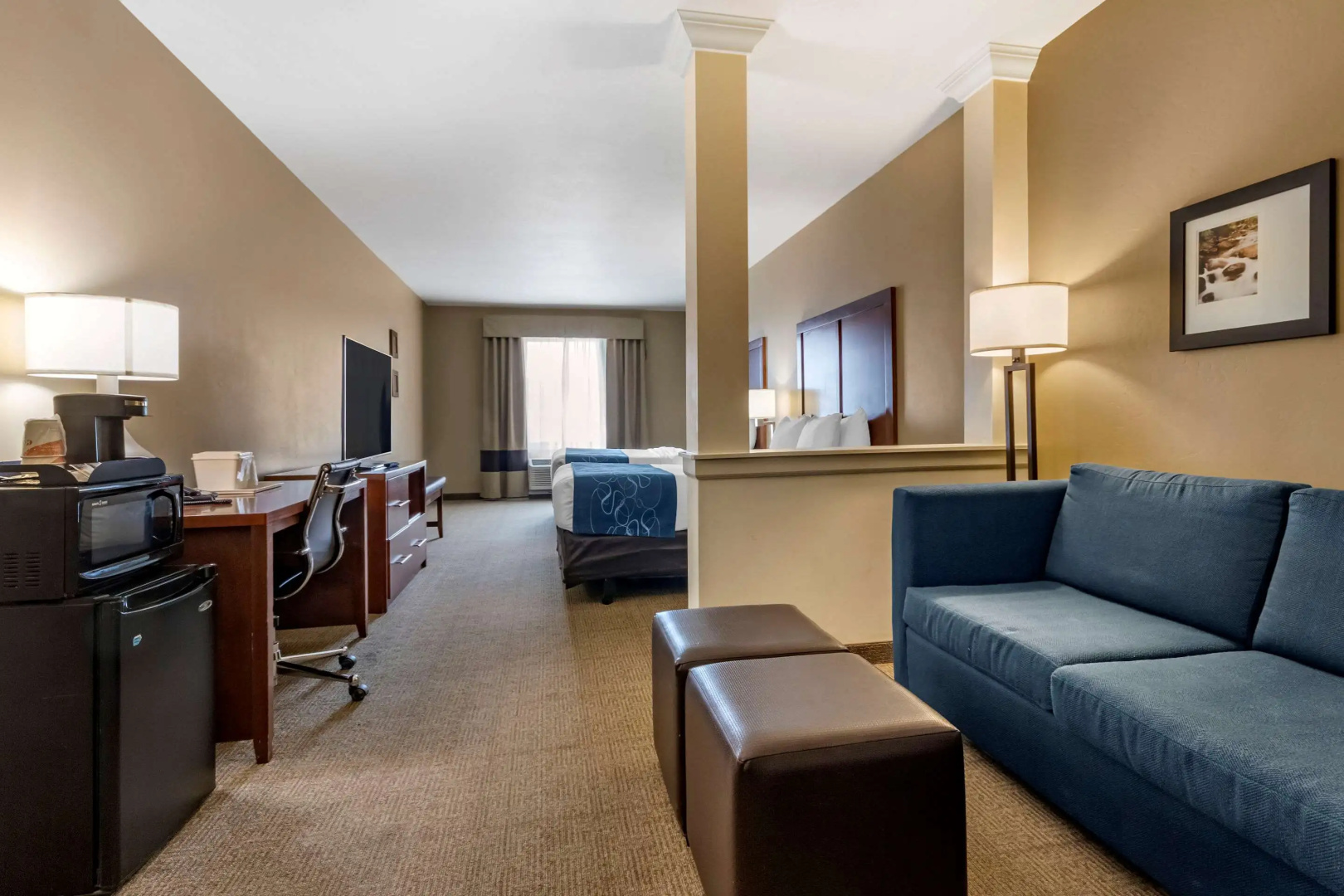 Comfort Suites Airport - University