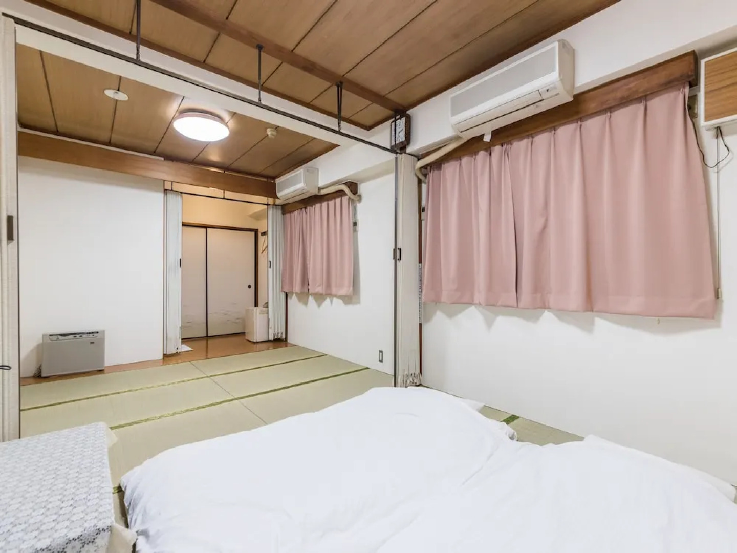OYO Hotel Business Green Saitama Urawa